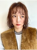 顔周りレイヤーカットくびれヘアミルクティーベージュカラー