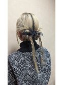 ヘアアレンジ・三つ編みリボン