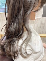 イヤリングシルバーアッシュカラー
