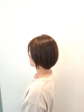 カラ(Cara) アッシュカラー♪