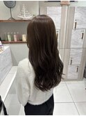 オリーブグレージュ
