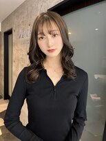 ジーナ 名駅(XENA.) 《YURI125》モカベージュ/オリーブベージュ/透明感カラー