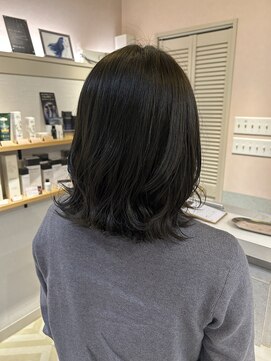 トゥーリ 二日市店(tuuli) tuuli♪二日市店 赤み消し艶カラー(^^)