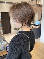 バンプ ギンザ(BUMP GINZA) 30代40代50代白髪染め銀座絶壁解消小顔くびれショートヘア伊