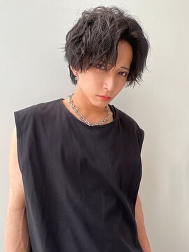 ロンド クラン 岡崎(Lond Clan) ツイストスパイラル/ツイストパーマ/センターパート