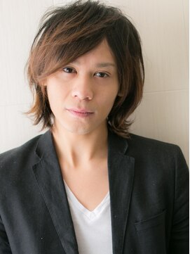 モッズヘア メン 新所沢店(mod's hair men) 七三分け束感ハイトーンカラー大人スーツウルフショートe新所沢