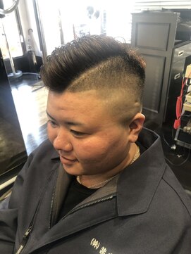 ヒロザバーバー(HIRO THE BARBER) 濡れパン×フェードスタイル