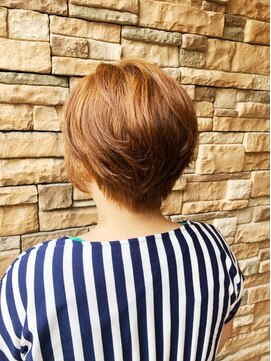 エノモト(ENOMOTO) ハニーベージュ30代・40代・50代◎小顔似合わせショートボブ