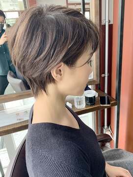 ルーファス 恵比寿 渋谷(Ruufus) 40代くびれスマート耳かけショート【Ruufus恵比寿渋谷】3151b