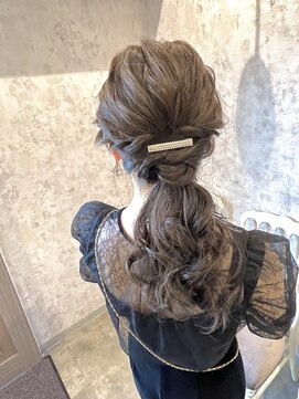 ディーヴァヘアーエズ(DIVA hair Eze) 【kotone】hairset*ローポニー