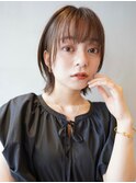 顔まわりレイヤー/切りっぱなしボブ/ミディアム