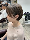 大人可愛い20代30代40代黒髪前下がりショートボブ丸みショート◎