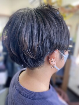 ピックアップ(Pick UP) マッシュショート　刈り上げ女子　ショートヘア　20代30代40代