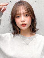 うるツヤ前髪オリーブベージュ似合わせカットくせ毛風カール