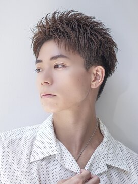 オーシャントーキョー シブヤジンナン(OCEAN TOKYO shibuya JINNAN) 爽やか黒髪アップバングツーブロック刈り上げショート