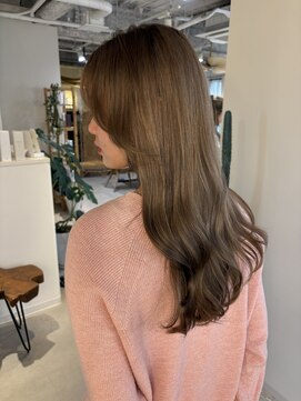 ココルアナ(coco luana) グレージュ/韓国風/ケアブリーチ/髪質改善/ハイトーン/学割