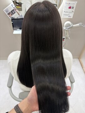 ジーナ 千葉 2nd(Zina) 艶髪◎アッシュブラウン