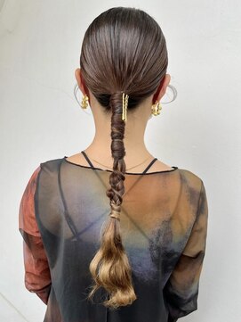 キラ 静岡(KILLA) タイトな編みおろし