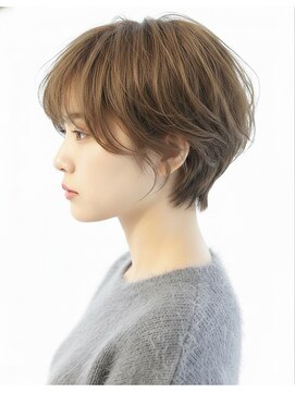 レウナ 外苑前(Reuna) 30代40代大人可愛いショートボブ　ニュアンスパーマ