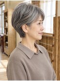【83.首回りのすっきり感とおしゃれの両立◎ショートボブ】