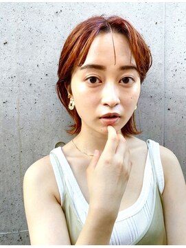 ノラ シブヤ(NORA) オレンジカラー　ウルフカット　ウルフヘア