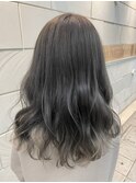 アッシュグレージュ