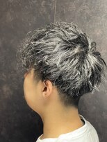 プレミアムバーバー 原宿店(PREMIUM BARBER produce by HIRO GINZA)&nbsp;ツイストスパイラルパーマ