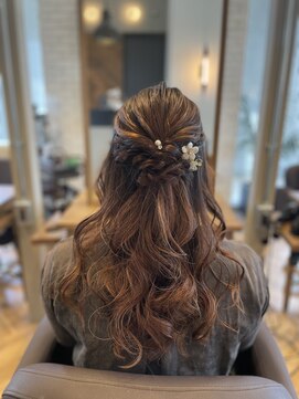 クール(coeur) 大人ハーフアップ