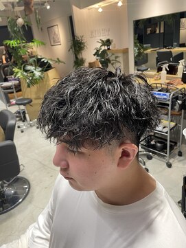 エイト 藤沢店(EIGHT fujisawa) EIGHT fujisawa 藤沢店【エイト】福 優 ソフトツイストパーマ