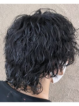 ビニッキ(BINIKKI) ウルフなみうちパーマ
