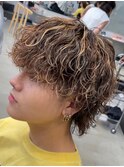緩め波巻きパーマツイストスパイラルメンズメッシュマッシュ渋谷