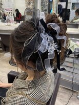 ジャムスタイリングハウス(JAM STYLING HOUSE)&nbsp;リボンたっぷりアップ