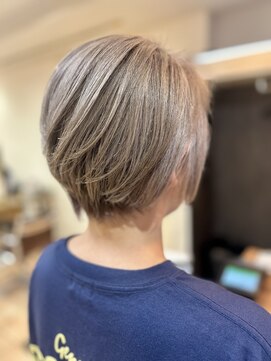 インパークス 竹ノ塚店(INPARKS) ショートボブ グレージュカラー