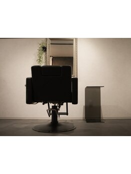 ダメージ/エイジングケア/髪質改善など…年齢による大人女性のお悩みを解決するサロンが唐人町に新登場！