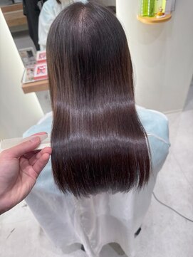 ウトウトヘア(UTUT HAIRE) 大人世代の髪質改善