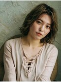 黒髪ボブルフネビージュ小顔ワンレンスペインカール
