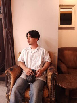 ブロック ジャポン(bloc japon) メンズの前下がりのショートヘア