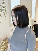 《花屋併設の美容院》ブラウン×ミニボブ
