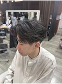 フェザーパーマセンターパート刈り上げ