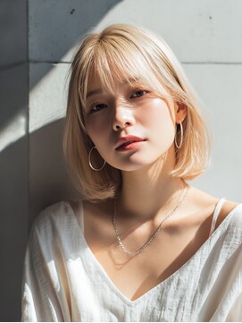 レイヤーカット/切りっぱなしボブ／エアリーロング