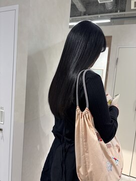 モンルル プル(mon loulou + plus) 黒髪ロング、髪質改善、ストレート