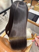 アカンサス バイ ミリー 高槻店(acanthus by milly) 【髪質改善×縮毛矯正】思わず触れたくなる艶髪ストレート