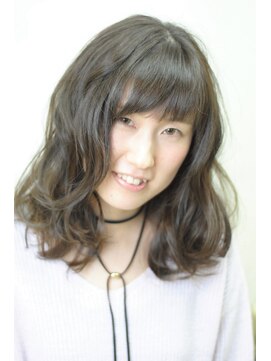 シキブフクヤマ(SIKIBU FUKUYAMA) 波巻きピュアミディ