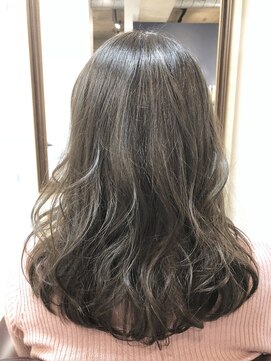 トゥーリ 筑紫野店(tuuli) tuuli / ひし形シルエット ダークアッシュ / 八谷昌直