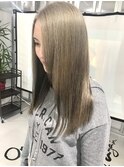 ホワイトブロンドカラー