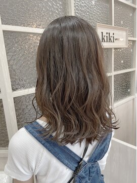 キキ(kiki by KENJE) 切りっぱなし ミディハイライト☆