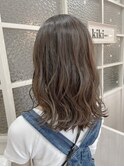 切りっぱなし ミディハイライト☆