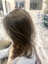 ラテ アトリエ(latte atelier)&nbsp;【latte atelier】ブリーチなし☆バレイヤージュ