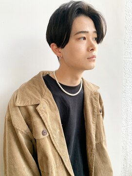 マリアバイアフロート(Maria by AFLOAT) 【山田】メンズ黒髪センターパート前下がり刈り上げマッシュ