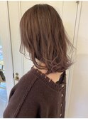 ピンクベージュカラー